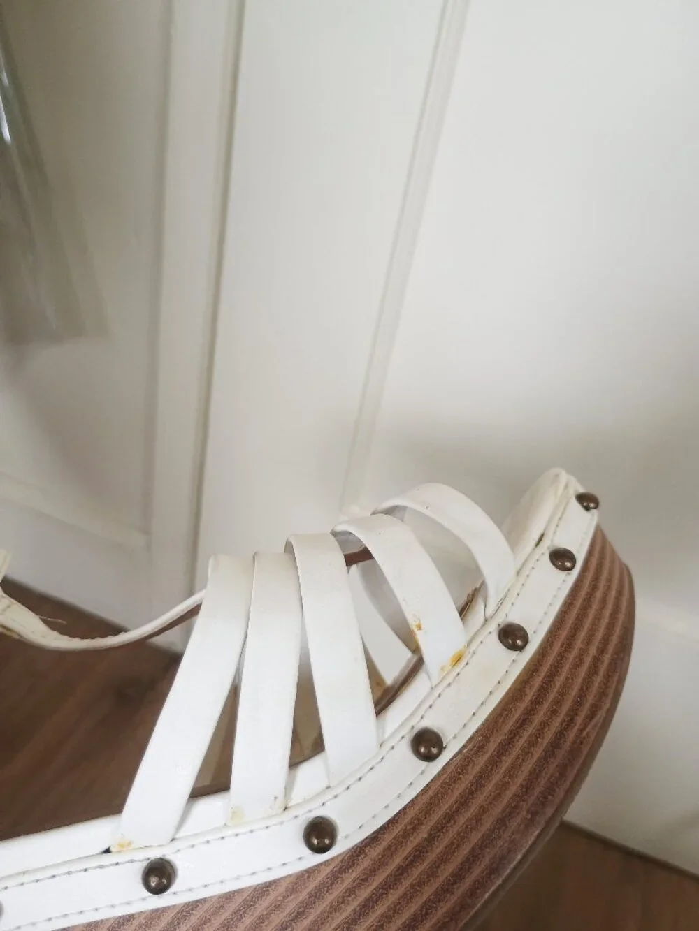 Report Women's White Strappy Platform Wedge Sandals Size 9 Ankle Strap